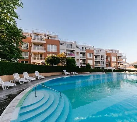 Sunny Island Duplex * Chernomorets